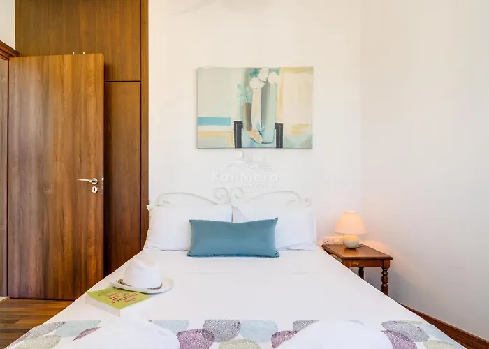 Emily ヴィラ プロタラス